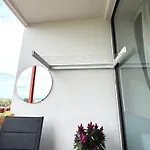 Apartment Ferien-whg Albatros Direkt Am Steinhuder-meer, Mit Meerblick Und Parkplatz
