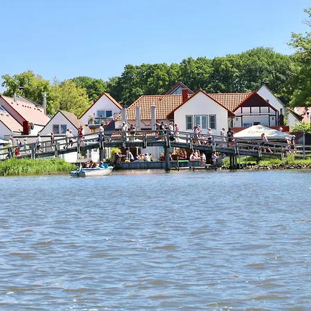 Ferien-whg Albatros Direkt Am Steinhuder-meer, Mit Meerblick Und Parkplatz Lägenhet