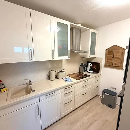 Apartment Ferien-whg Albatros Direkt Am Steinhuder-meer, Mit Meerblick Und Parkplatz *