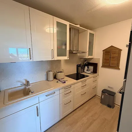 Apartment Ferien-whg Albatros Direkt Am Steinhuder-meer, Mit Meerblick Und Parkplatz Steinhude